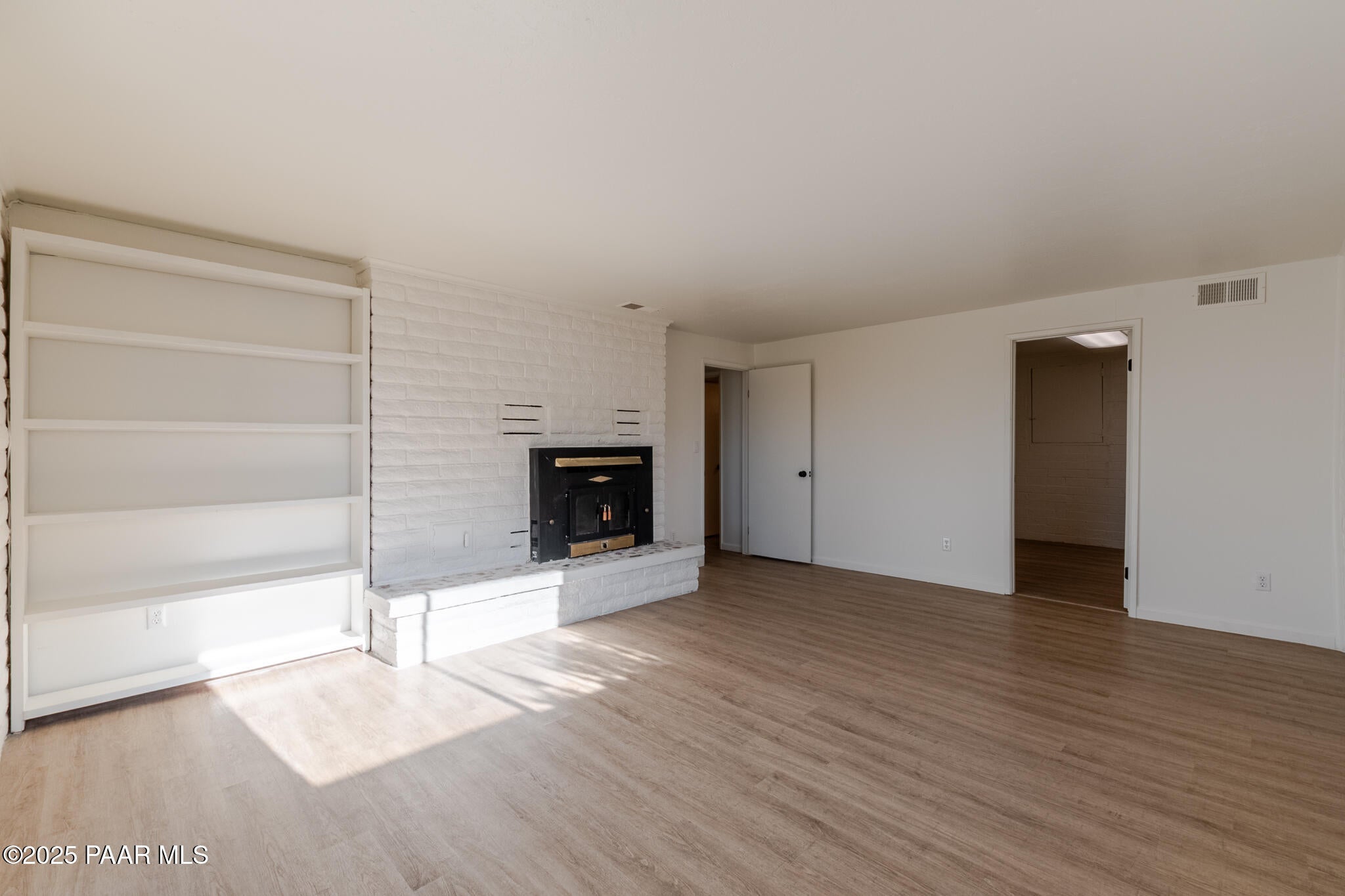 Prescott, Arizona, 86303, United States, 3 Bedrooms Bedrooms, ,1 BathroomBathrooms,Residential,For Sale,1699818