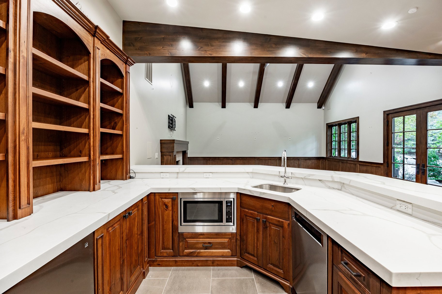  Stunning Tudor Estate in Premier Walker Lane Neighborhood - 物件實景
