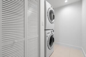 Pompano Beach, Florida, 33060, United States, 3 Bedrooms Bedrooms, ,4 BathroomsBathrooms,Residential,For Sale,2005899