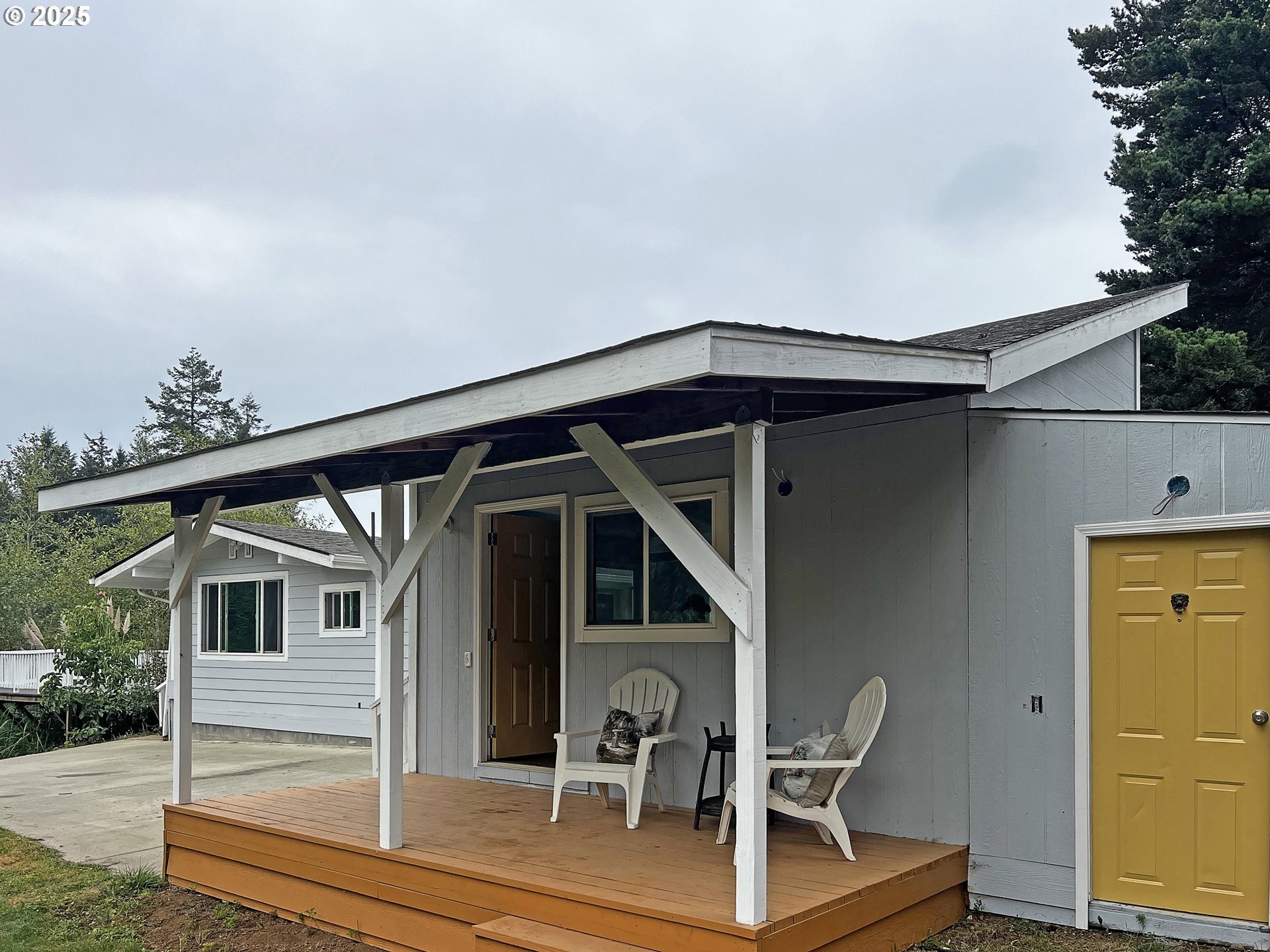 Brookings, Oregon, 97415, United States, 3 Bedrooms Bedrooms, ,3 BathroomsBathrooms,Residential,For Sale,1981289