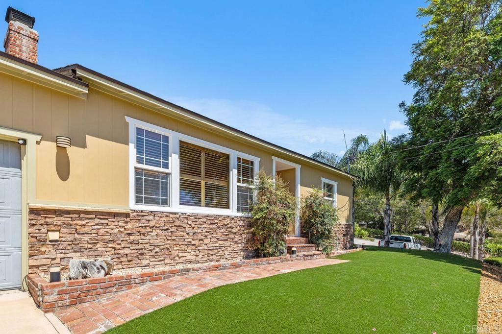 Spring Valley, California, 91978, United States, 3 Bedrooms Bedrooms, ,2 BathroomsBathrooms,Residential,For Sale,1940726