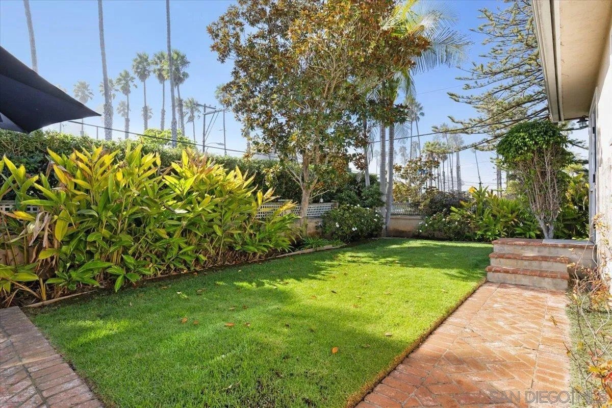 San Diego, California, 92106, United States, 3 Bedrooms Bedrooms, ,3 BathroomsBathrooms,Residential,For Sale,1991977