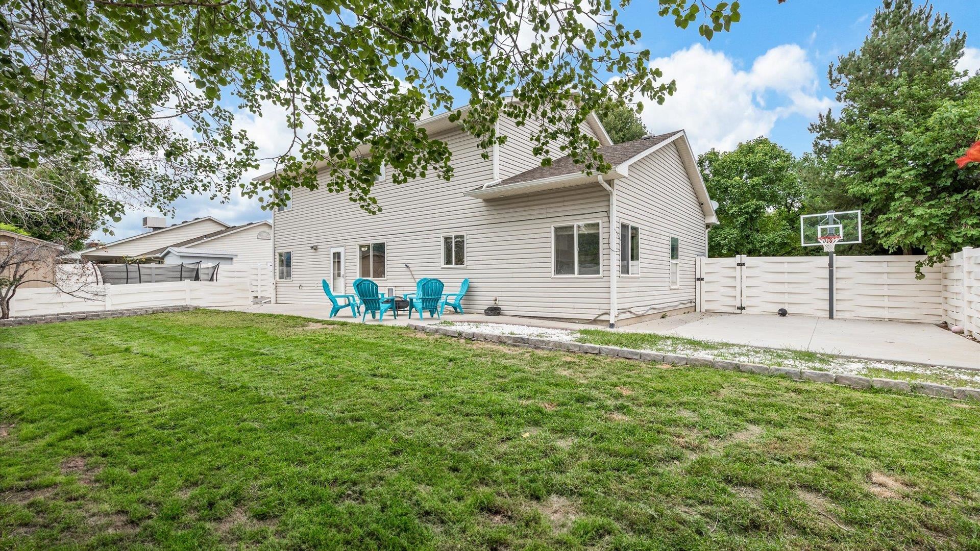 Grand Junction, Colorado, 81504, United States, 4 Bedrooms Bedrooms, ,3 BathroomsBathrooms,Residential,For Sale,1907193