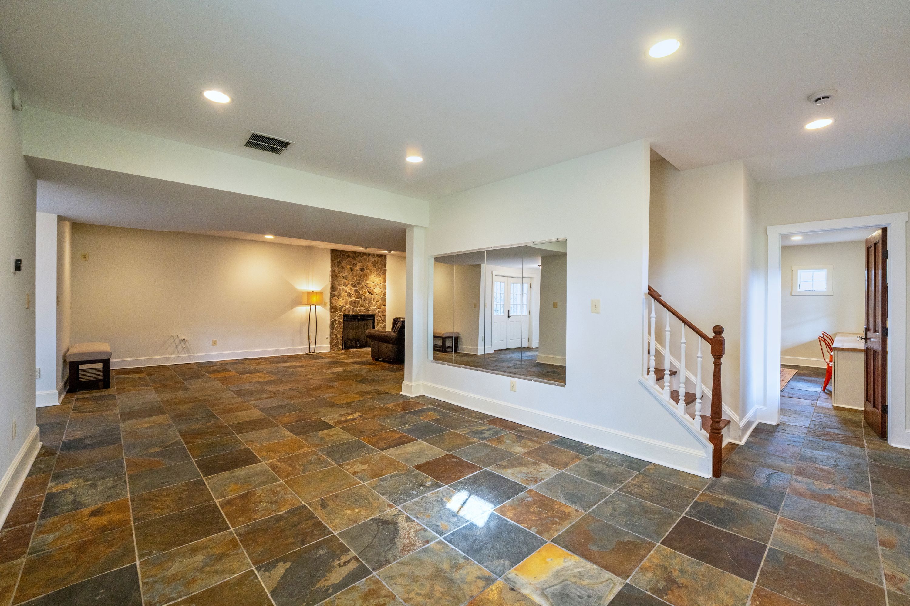  15718 Old Waterford Road, Paeonian Springs, VA, 20129 - 物件實景