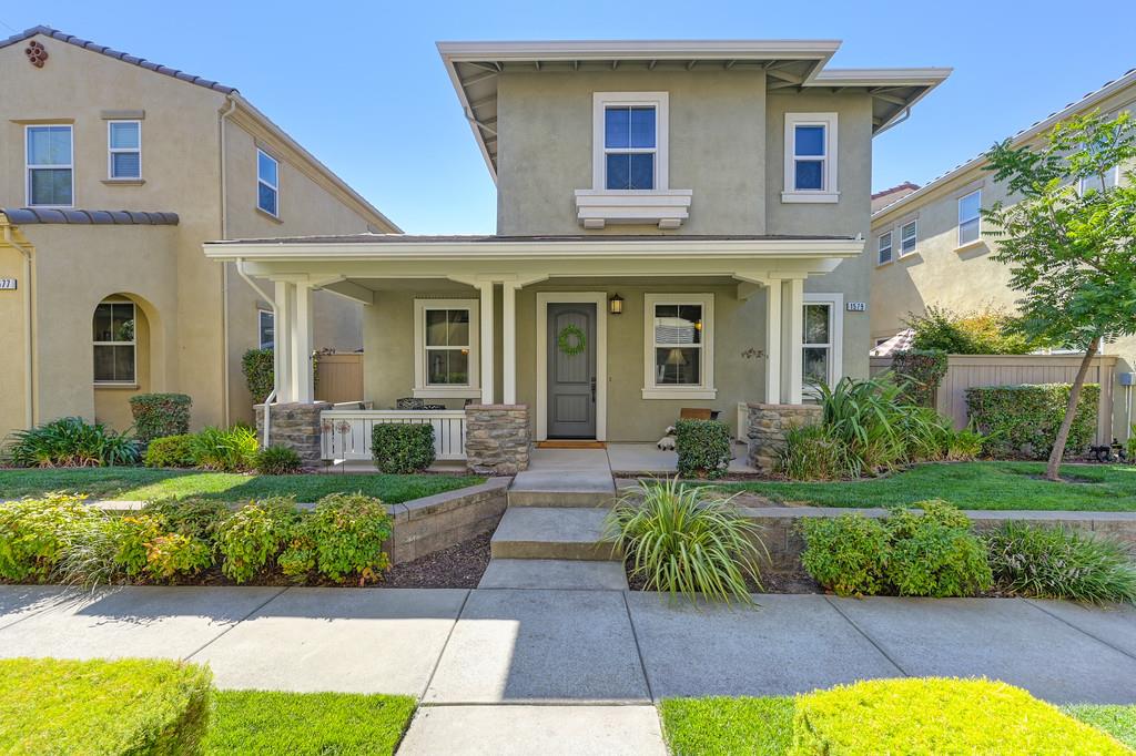 Folsom, California, 95630, United States, 2 Bedrooms Bedrooms, ,3 BathroomsBathrooms,Residential,For Sale,1917573