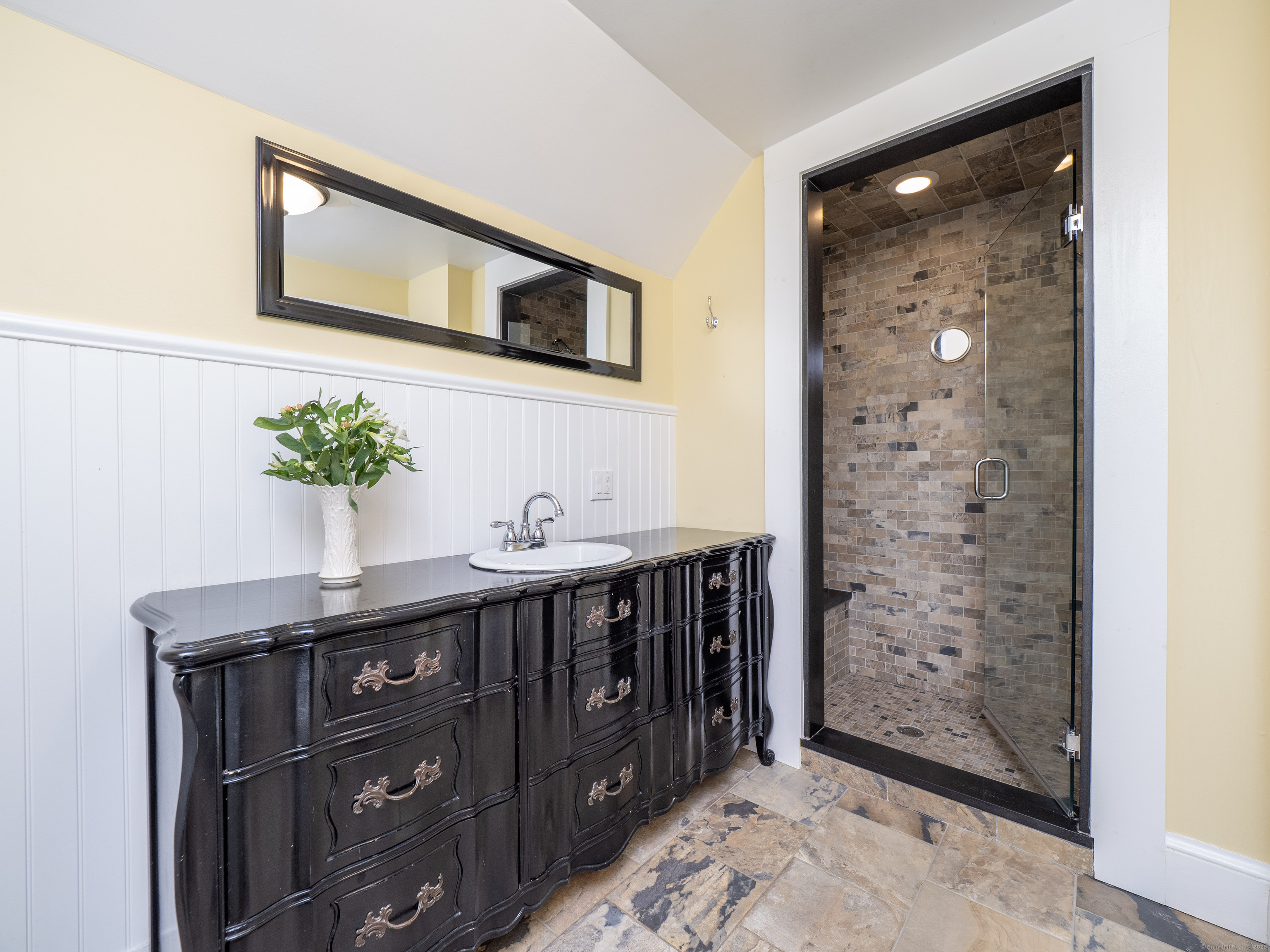 Ridgefield, Connecticut, 06877, United States, 9 Bedrooms Bedrooms, ,11 BathroomsBathrooms,Residential,For Sale,1846977