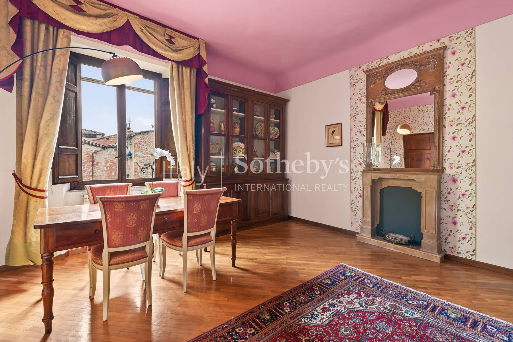  Charming residence with frescoes in the heart of Lucca - 物件實景