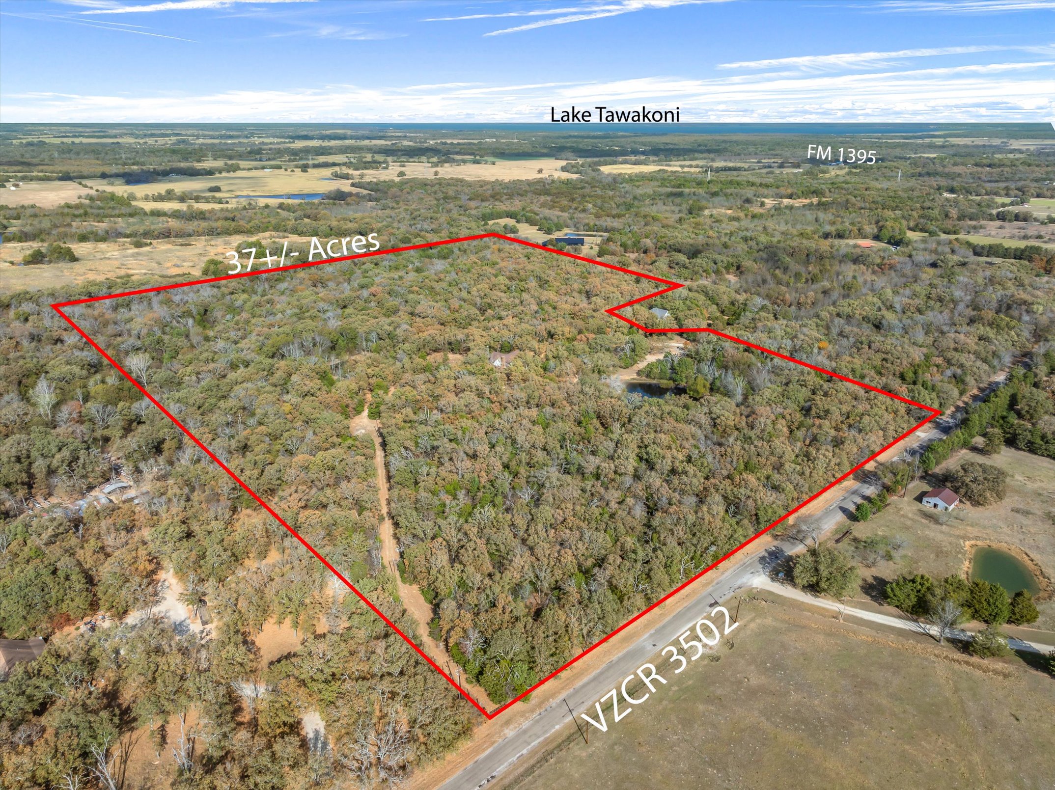 Wills Point, Texas, 75169, United States, 4 Bedrooms Bedrooms, ,4 BathroomsBathrooms,Residential,For Sale,1996475