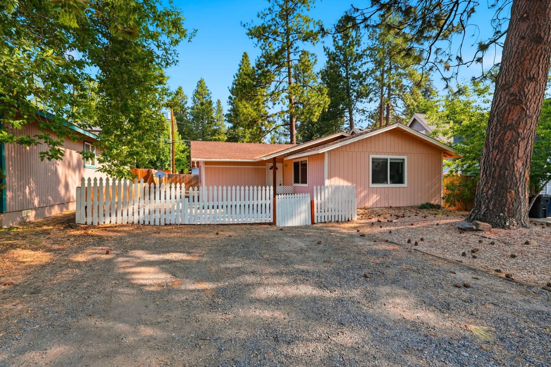  1454 NW Fresno Avenue Bend, OR 97703 - 物件實景