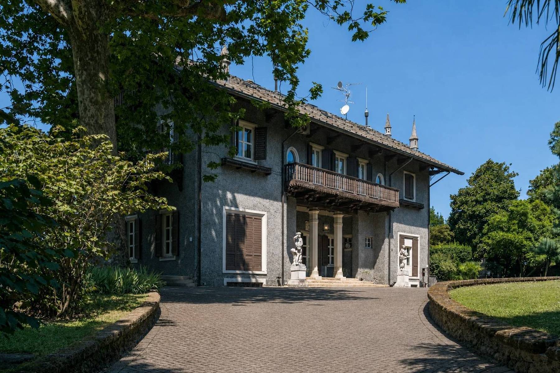  Historic villa with park in Brianza - 物件實景