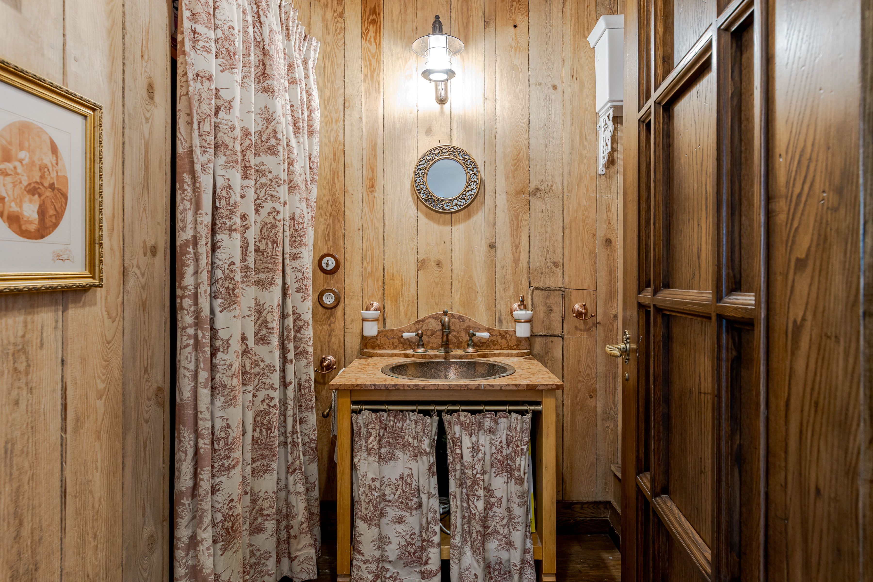  Apartment in the Quiet Center - 物件實景