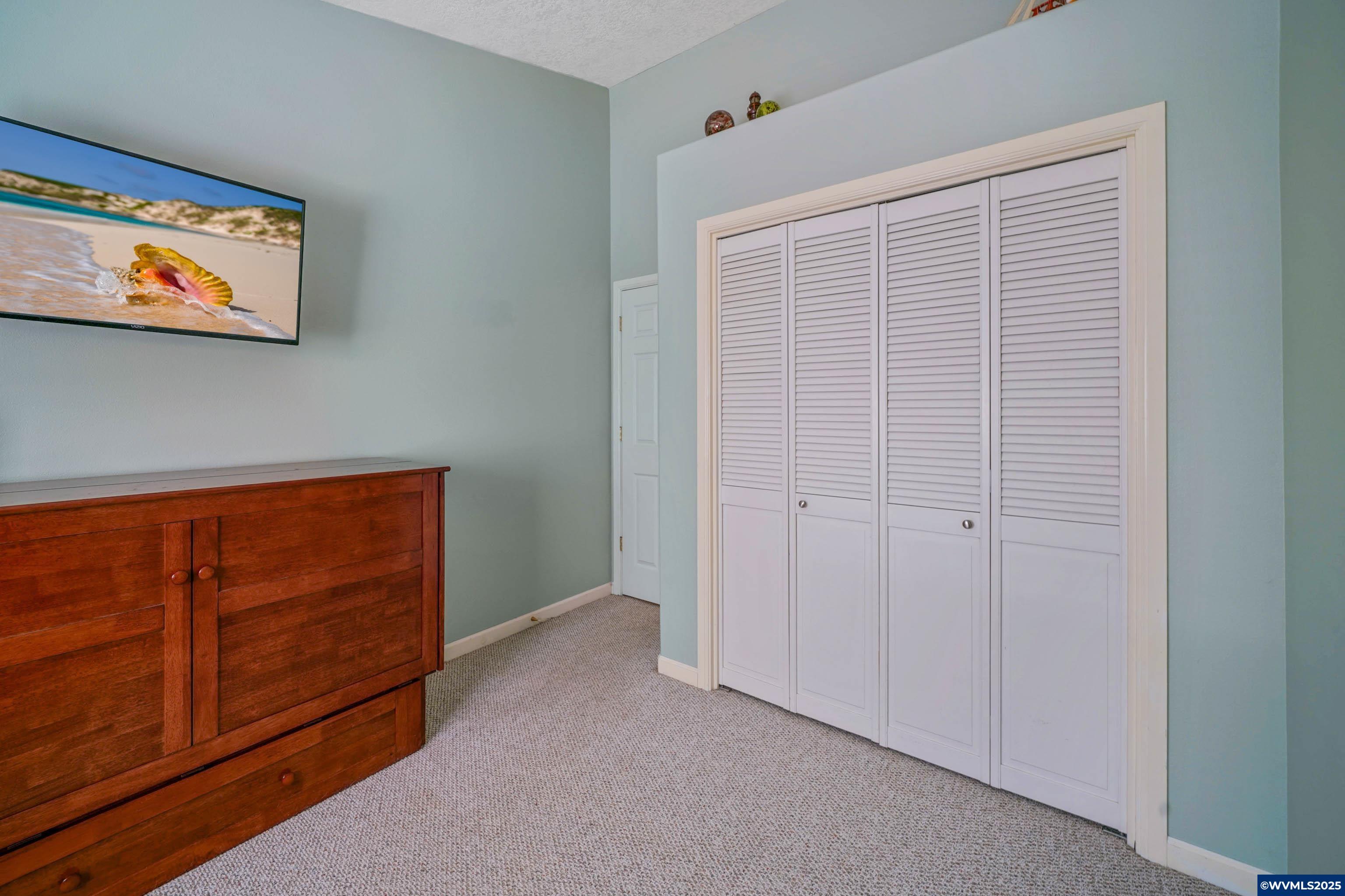 Salem, Oregon, 97306, United States, 3 Bedrooms Bedrooms, ,2 BathroomsBathrooms,Residential,For Sale,1762533