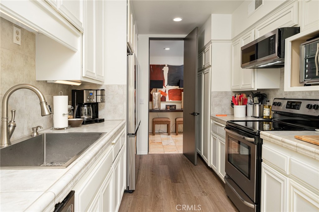 Palm Springs, California, 92264, United States, 2 Bedrooms Bedrooms, ,2 BathroomsBathrooms,Residential,For Sale,1805704