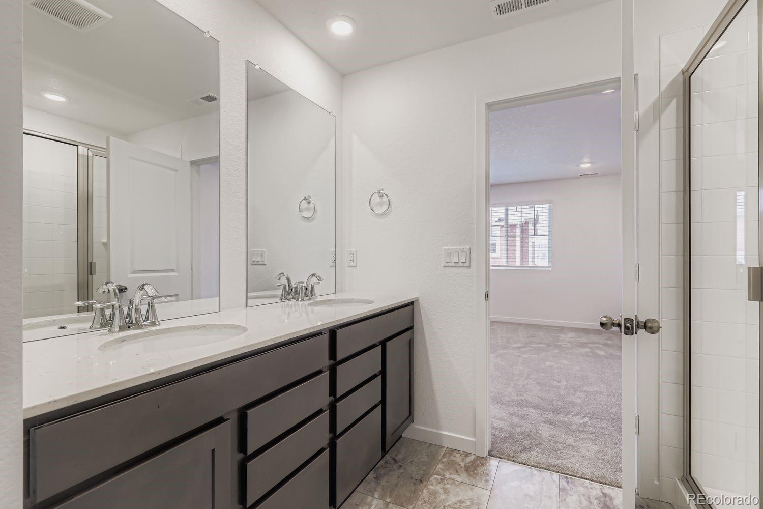 Thornton, Colorado, 80602, United States, 3 Bedrooms Bedrooms, ,2 BathroomsBathrooms,Residential,For Sale,2000789