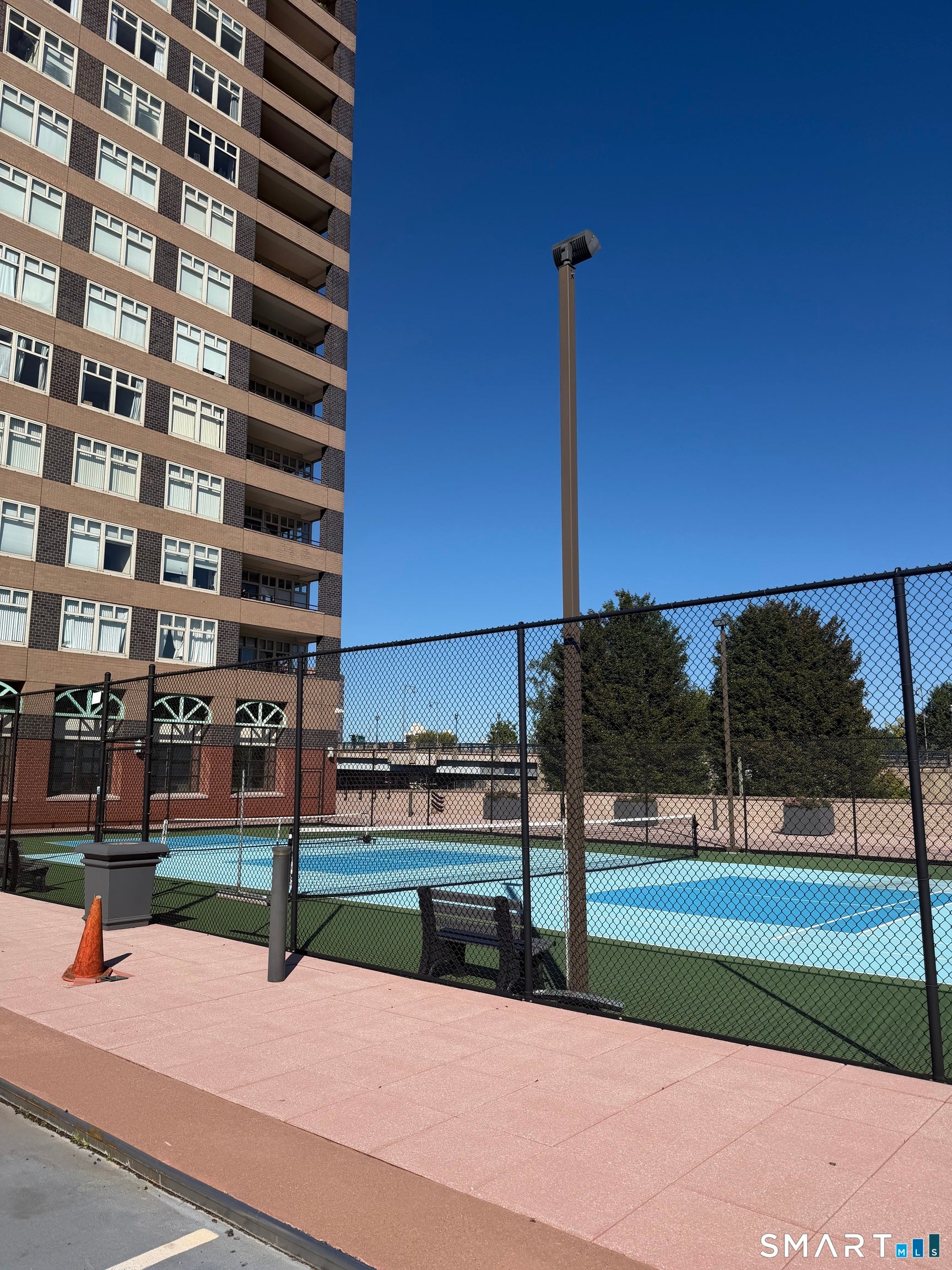 River Dr, East Hartford, CT 06108 #1
