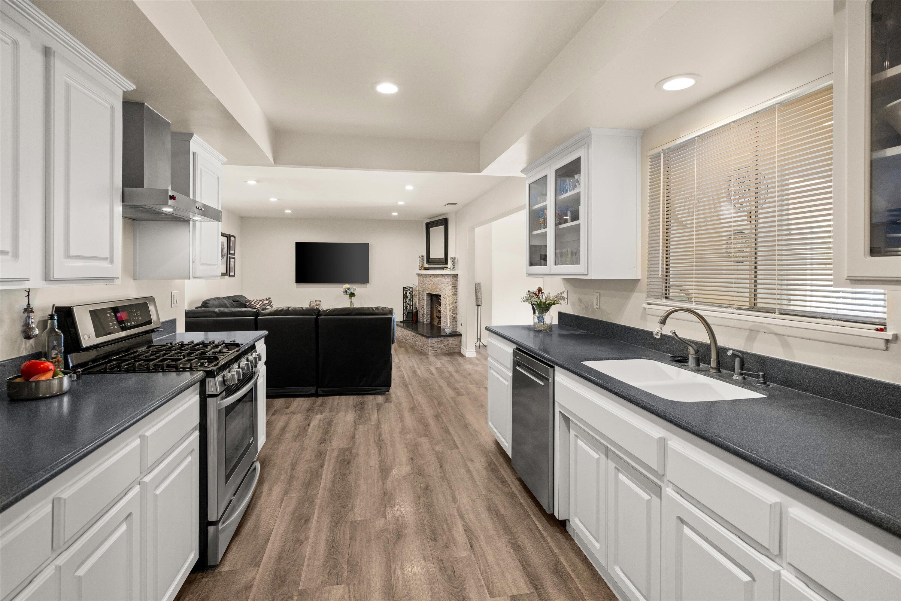 Buellton, California, 93427, United States, 4 Bedrooms Bedrooms, ,3 BathroomsBathrooms,Residential,For Sale,1902526