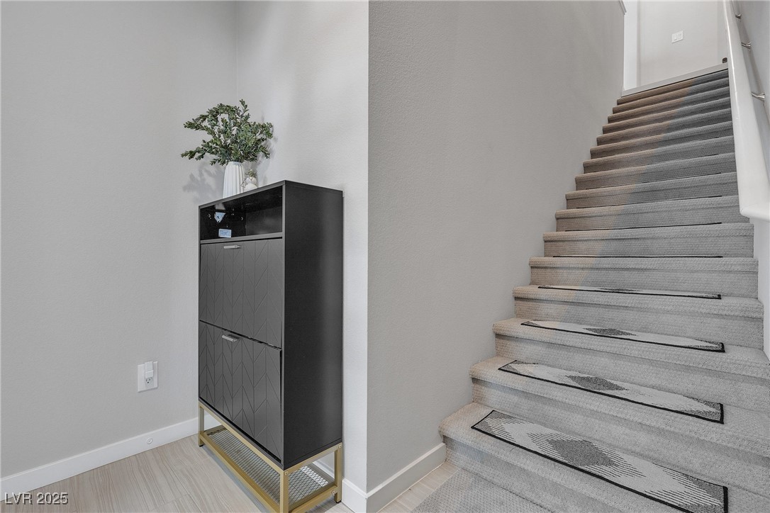 Las Vegas, Nevada, 89135, United States, 2 Bedrooms Bedrooms, ,2 BathroomsBathrooms,Residential,For Sale,1908470