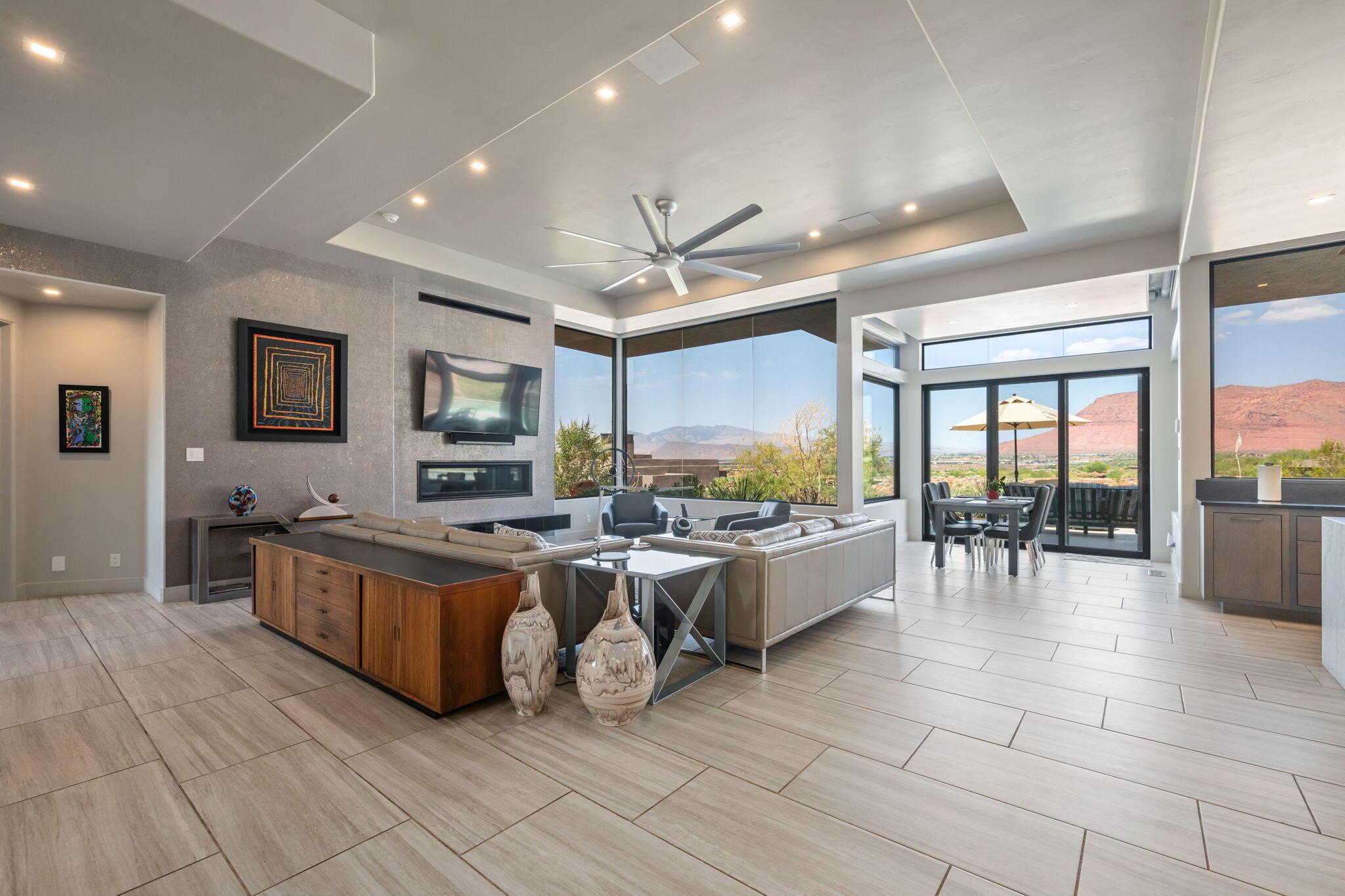 St George, Utah, 84770, United States, 4 Bedrooms Bedrooms, ,4 BathroomsBathrooms,Residential,For Sale,1974268