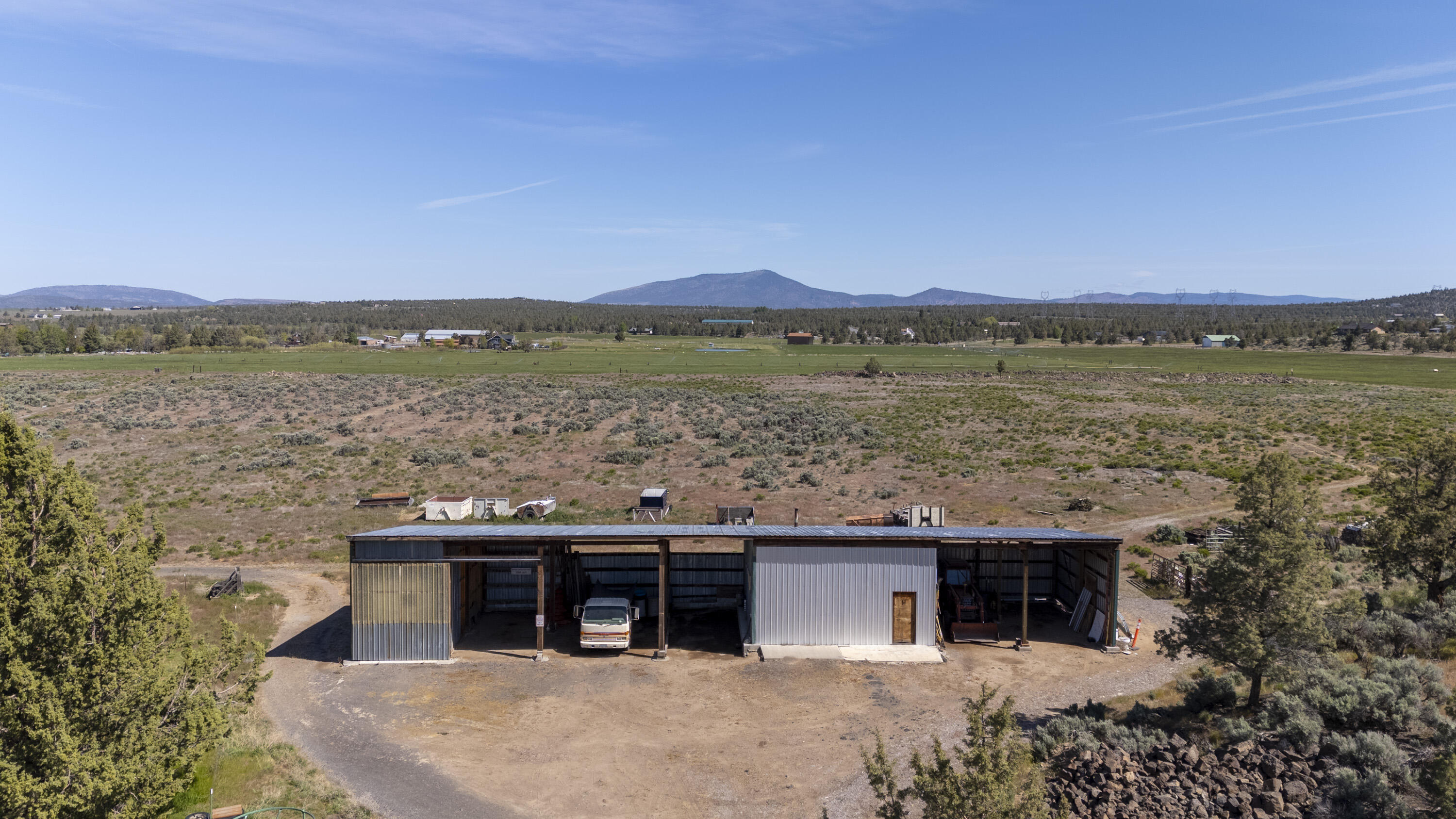Powell Butte, Oregon, 97753, United States, 4 Bedrooms Bedrooms, ,3 BathroomsBathrooms,Residential,For Sale,1851575