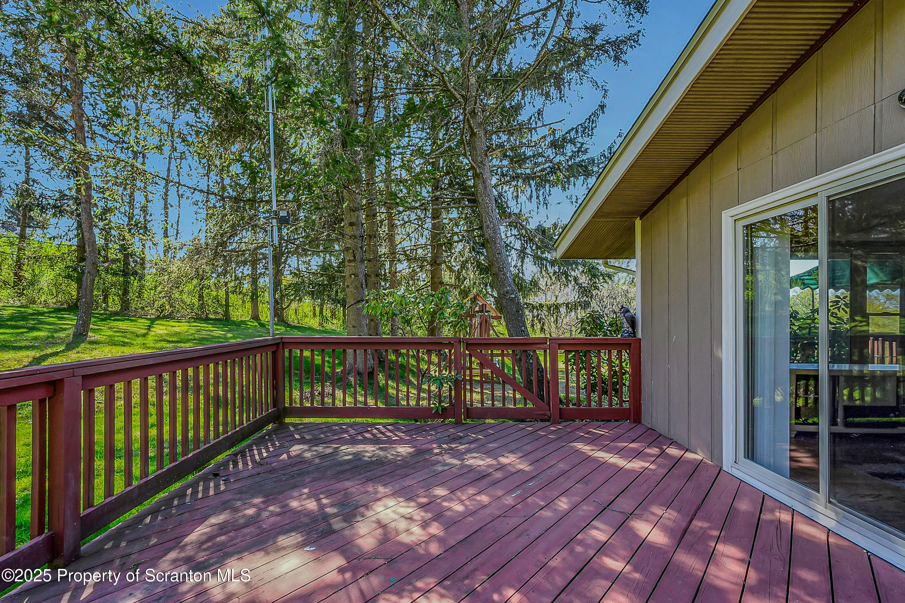 Clarks Summit, Pennsylvania, 18411, United States, 5 Bedrooms Bedrooms, ,4 BathroomsBathrooms,Residential,For Sale,1971485