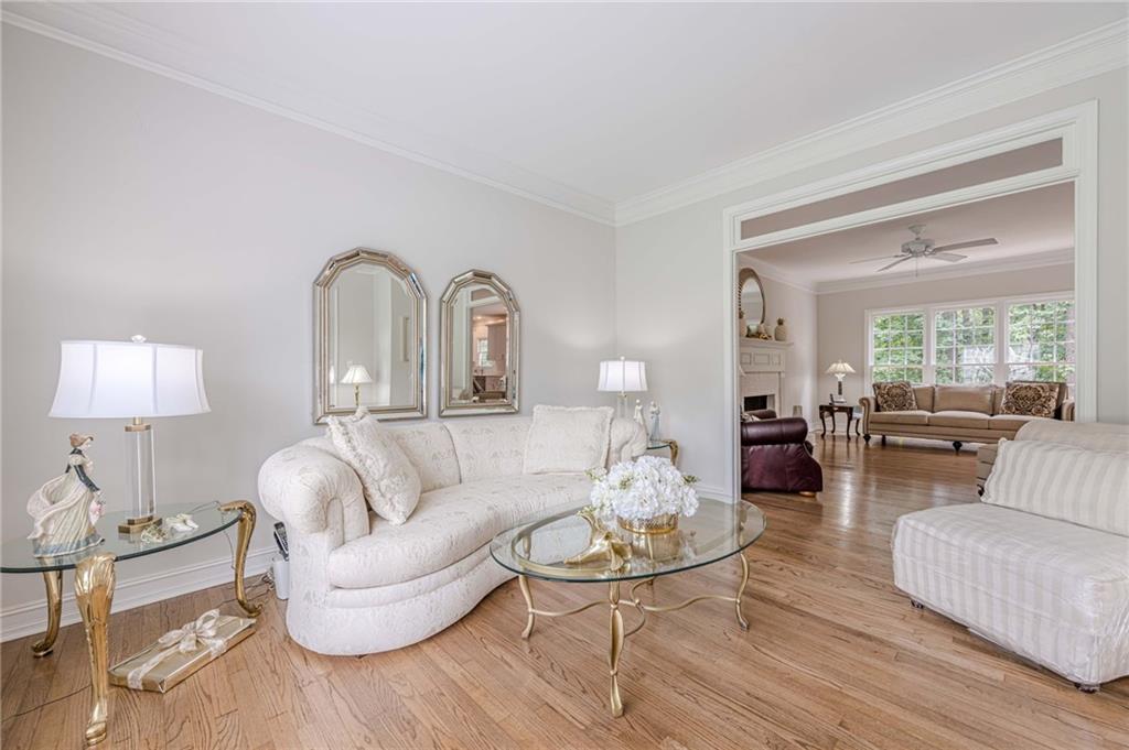 Cumming, Georgia, 30041, United States, 5 Bedrooms Bedrooms, ,5 BathroomsBathrooms,Residential,For Sale,1919838