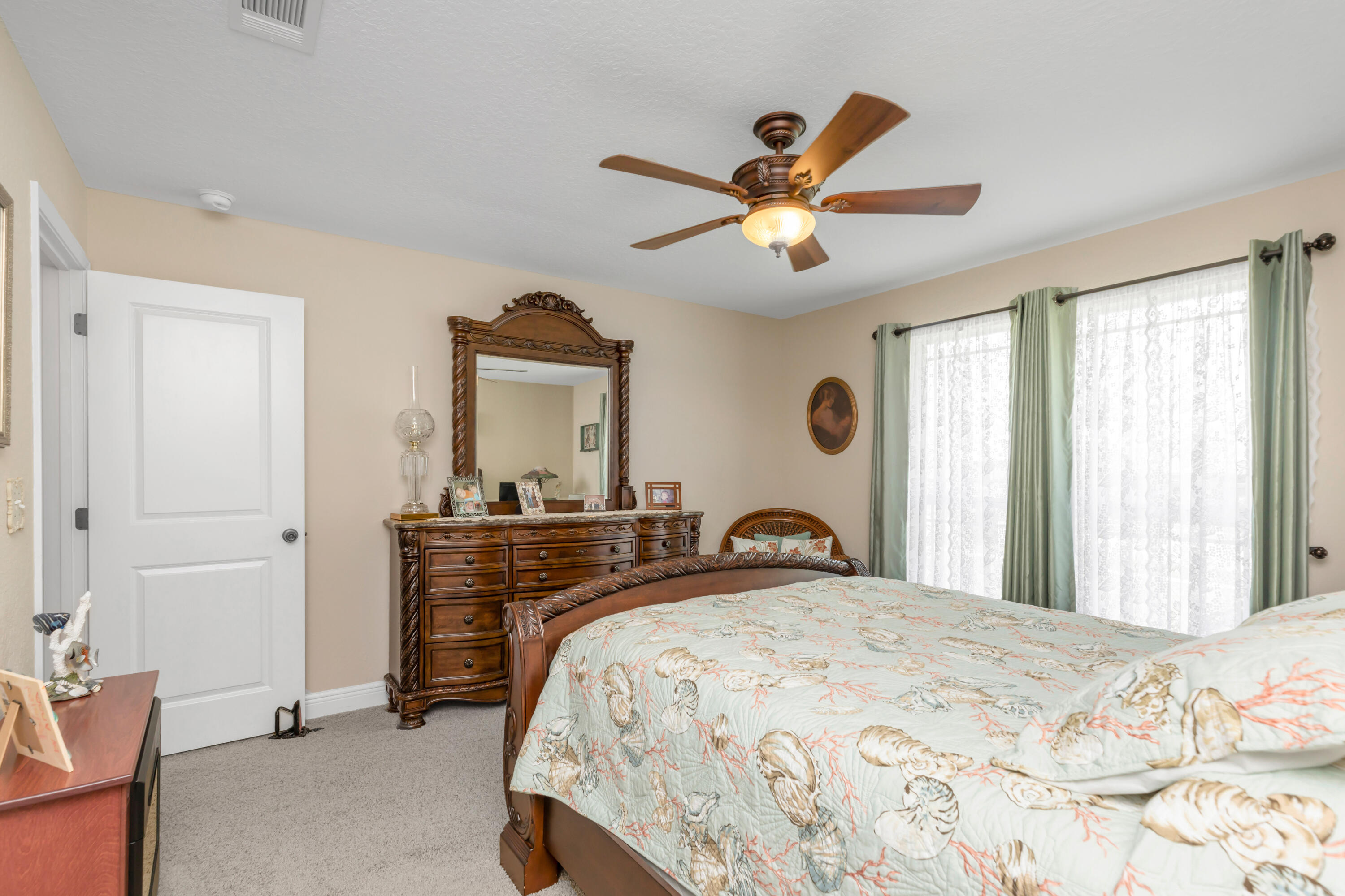 Crestview, Florida, 32536, United States, 4 Bedrooms Bedrooms, ,3 BathroomsBathrooms,Residential,For Sale,1827914