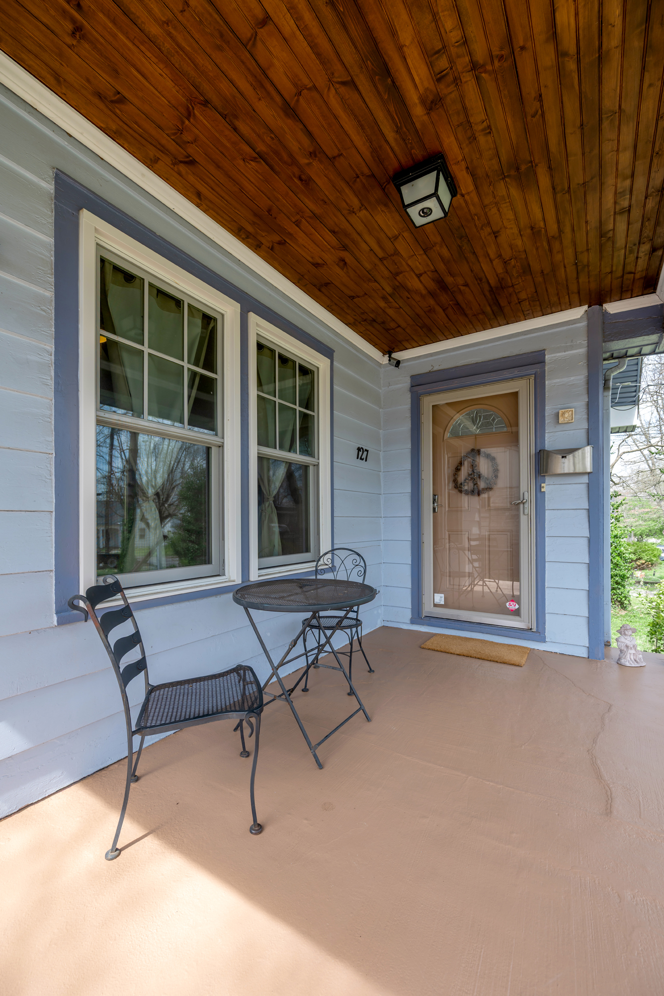  127 Delmont Drive - 物件實景