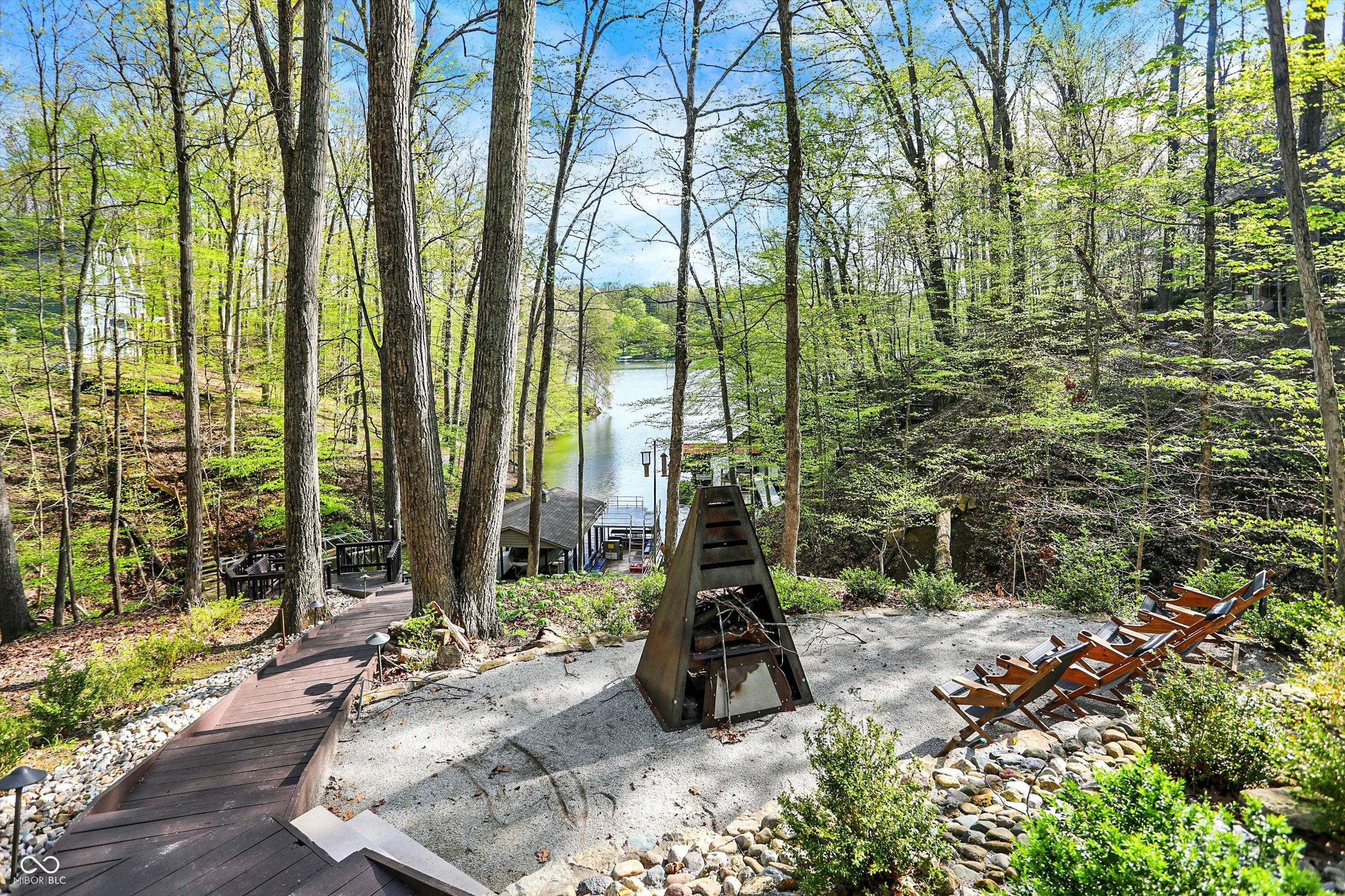 Trafalgar, Indiana, 46181, United States, 4 Bedrooms Bedrooms, ,4 BathroomsBathrooms,Residential,For Sale,1981773