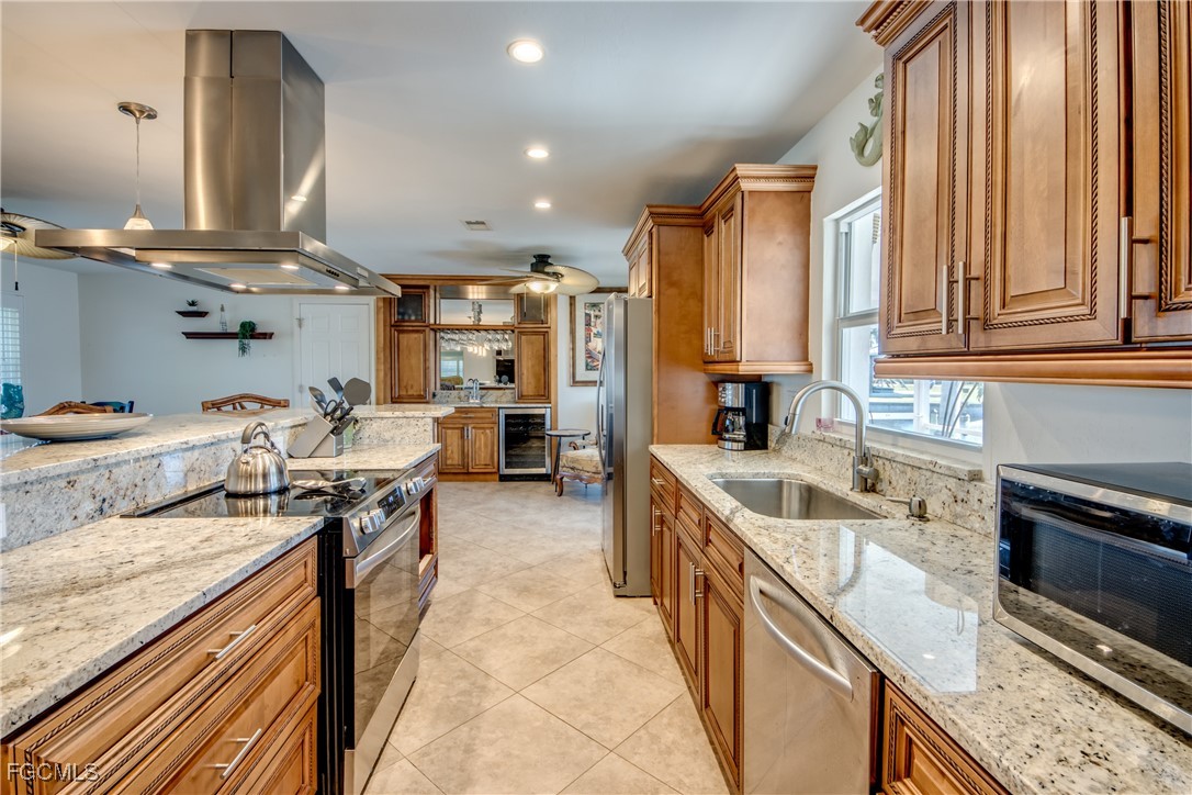 Cape Coral, Florida, 33904, United States, 3 Bedrooms Bedrooms, ,2 BathroomsBathrooms,Residential,For Sale,2010996