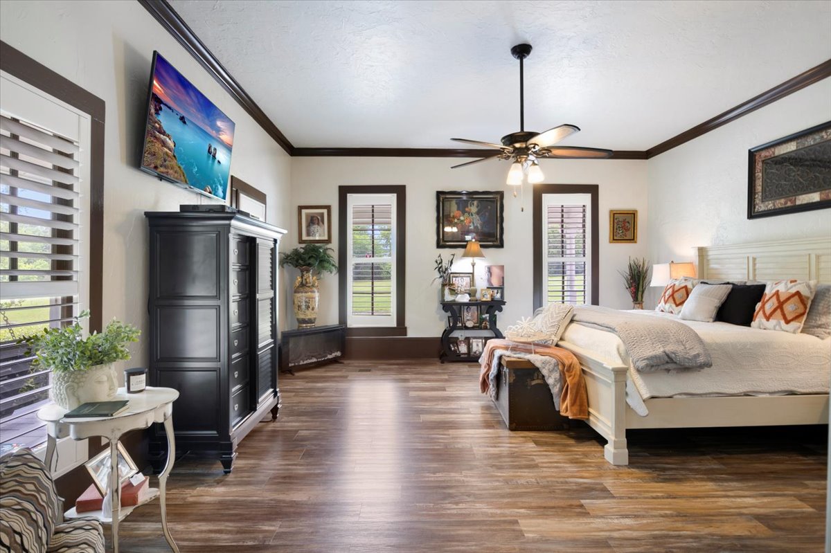 Carthage, Texas, 75633, United States, 5 Bedrooms Bedrooms, ,4 BathroomsBathrooms,Residential,For Sale,1804016
