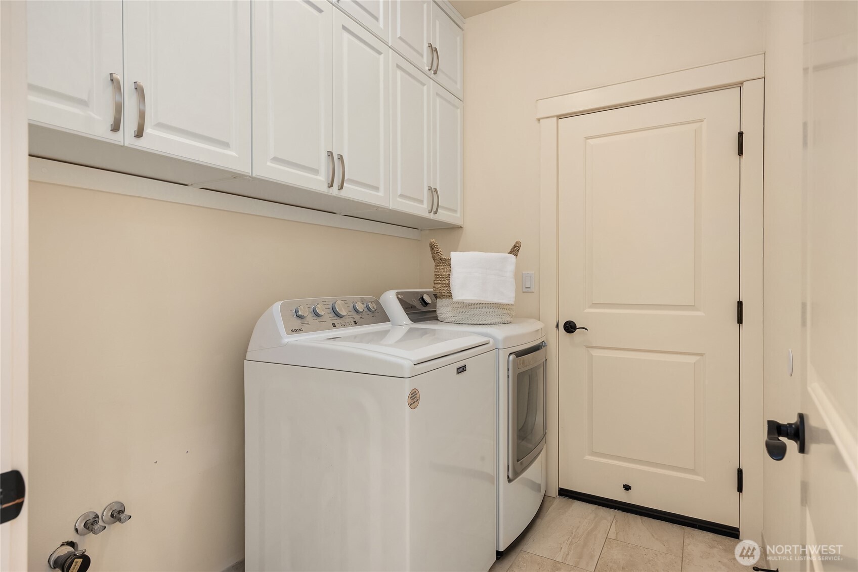 Poulsbo, Washington, 98370, United States, 3 Bedrooms Bedrooms, ,3 BathroomsBathrooms,Residential,For Sale,1908290