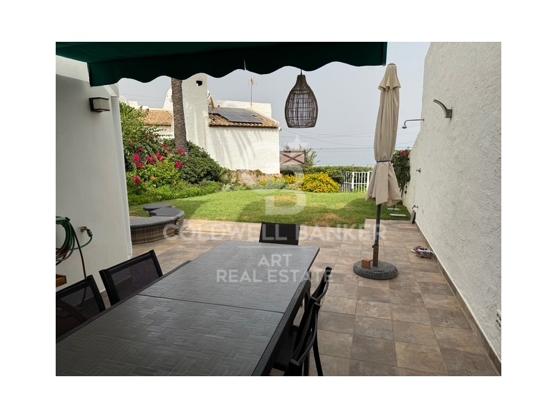 Estepona, Andalusia, ES, 5 Bedrooms Bedrooms, ,4 BathroomsBathrooms,Residential,For Sale,1940934