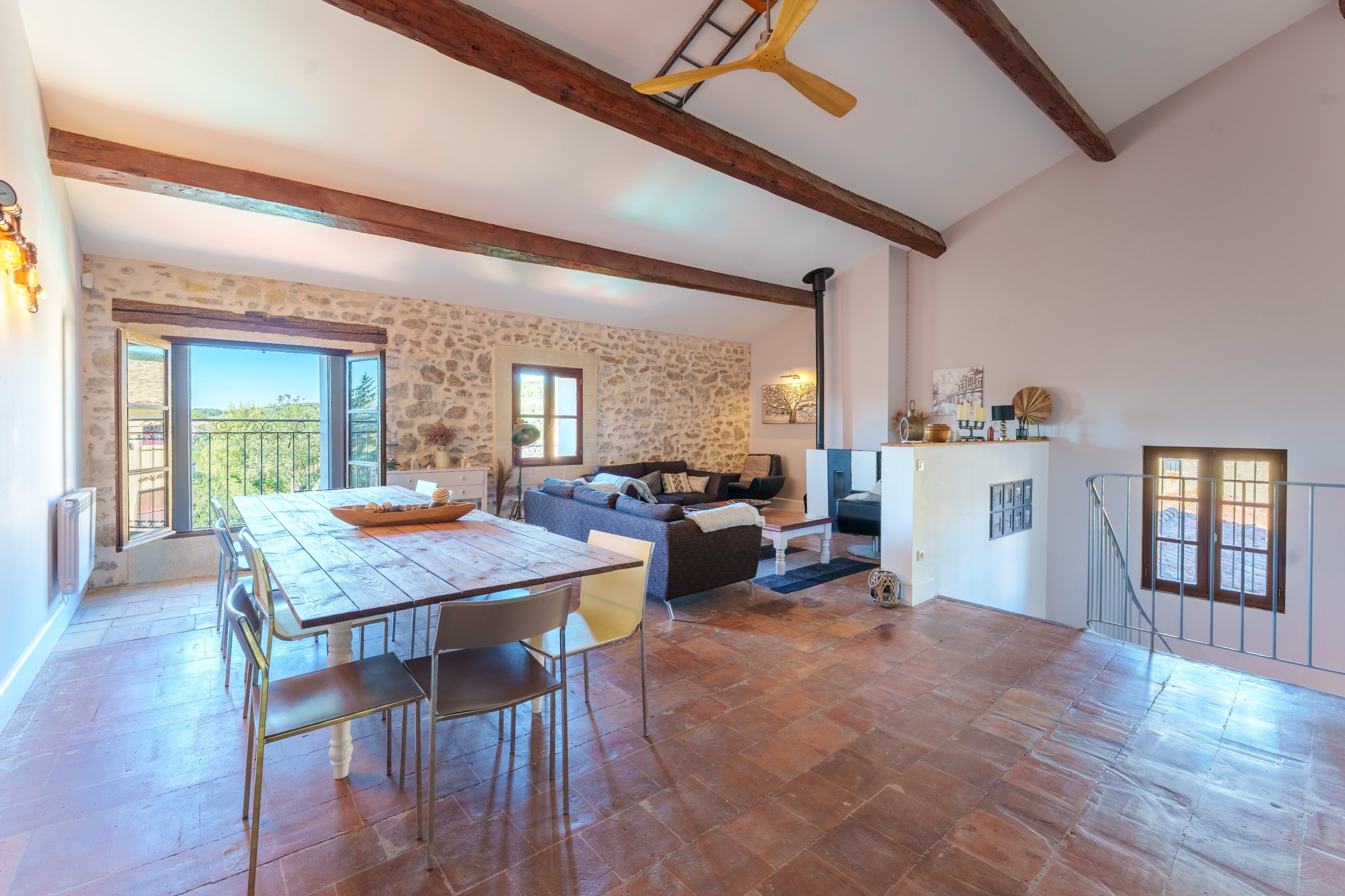  Elegant Village Residence & Established Hospitality Business Near Pézenas - 物件實景