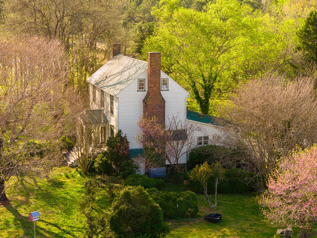 Buffalo Junction, Virginia, 24529, United States, 4 Bedrooms Bedrooms, ,2 BathroomsBathrooms,Residential,For Sale,2033576