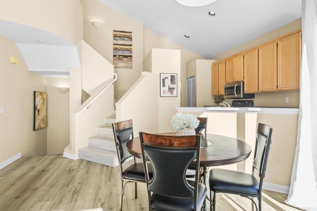 Chula Vista, California, 91910, United States, 2 Bedrooms Bedrooms, ,2 BathroomsBathrooms,Residential,For Sale,1996951