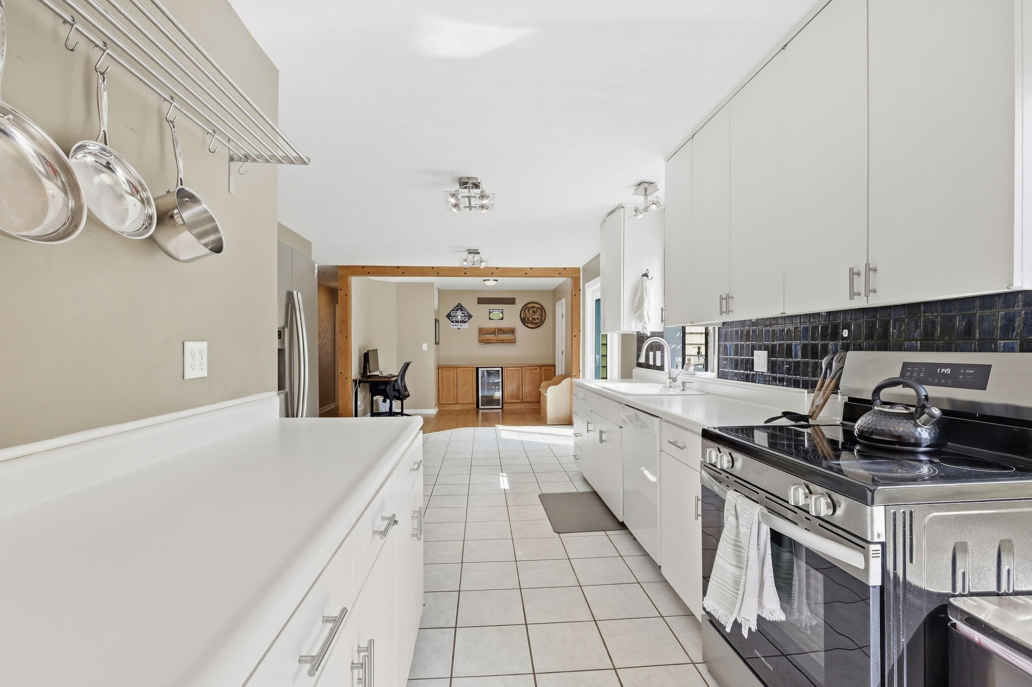  8519 West 69th Terrace, Overland Park, KS 66204 - 物件實景