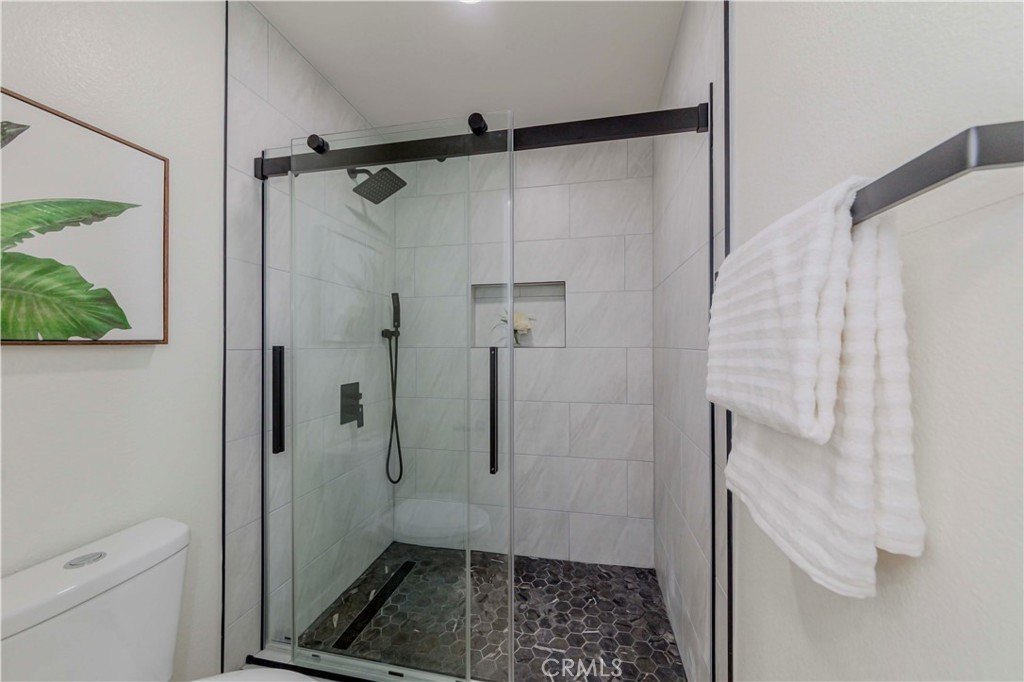 Fullerton, California, 92833, United States, 2 Bedrooms Bedrooms, ,3 BathroomsBathrooms,Residential,For Sale,1890982