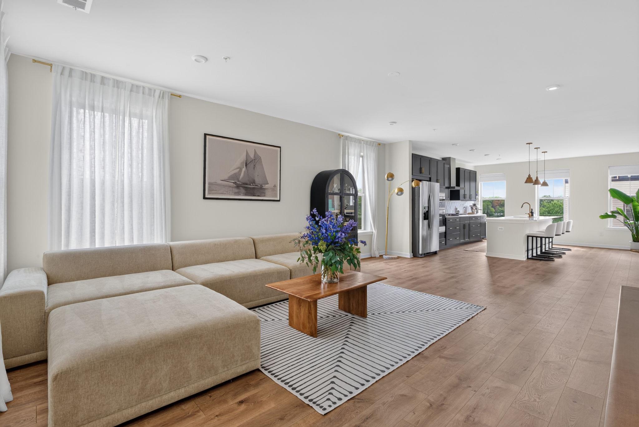  20980 Bluebird Square, Sterling, VA, 20165 - 物件實景