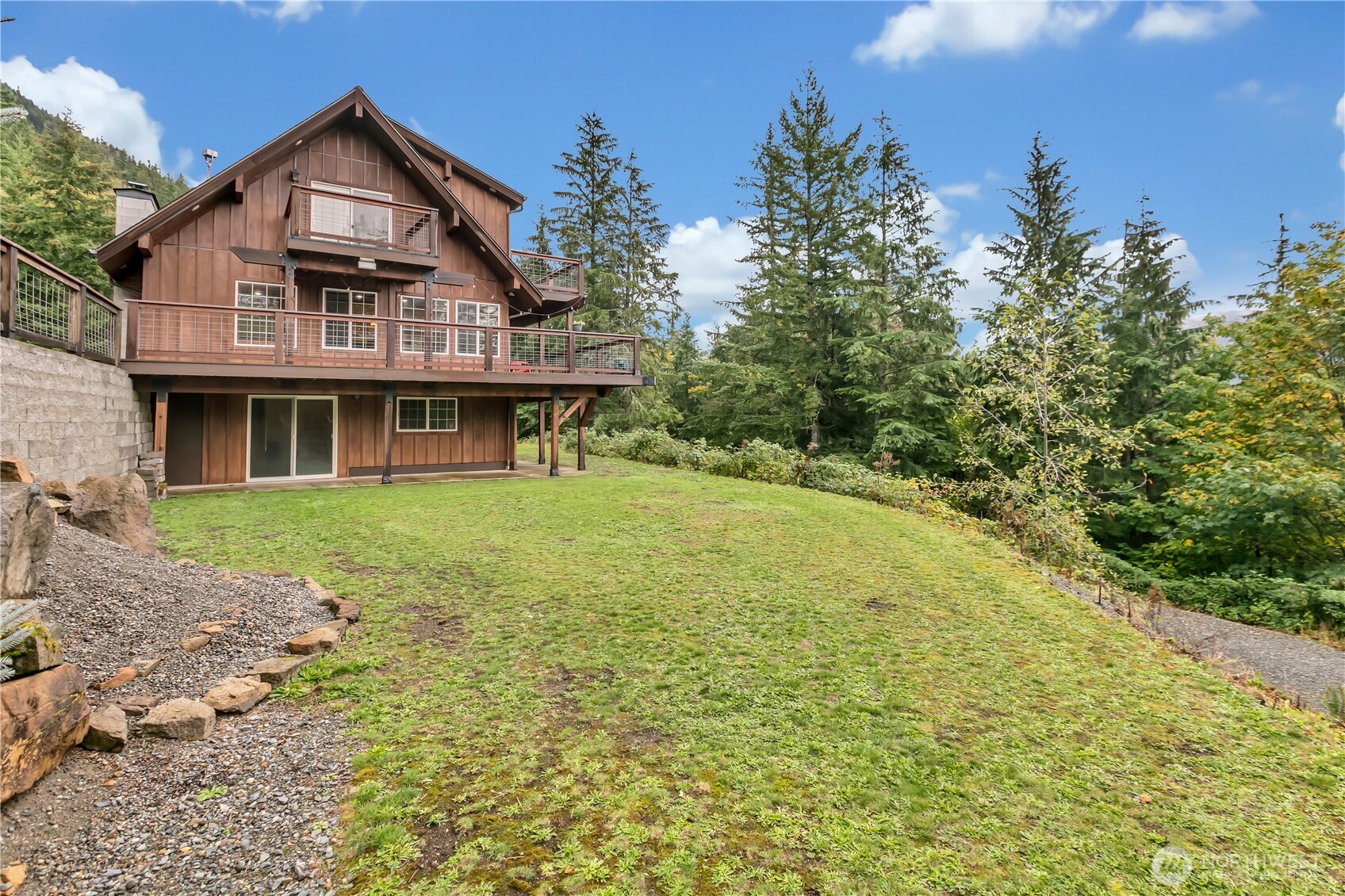 Ravensdale, Washington, 98051, United States, 3 Bedrooms Bedrooms, ,1 BathroomBathrooms,Residential,For Sale,2000526