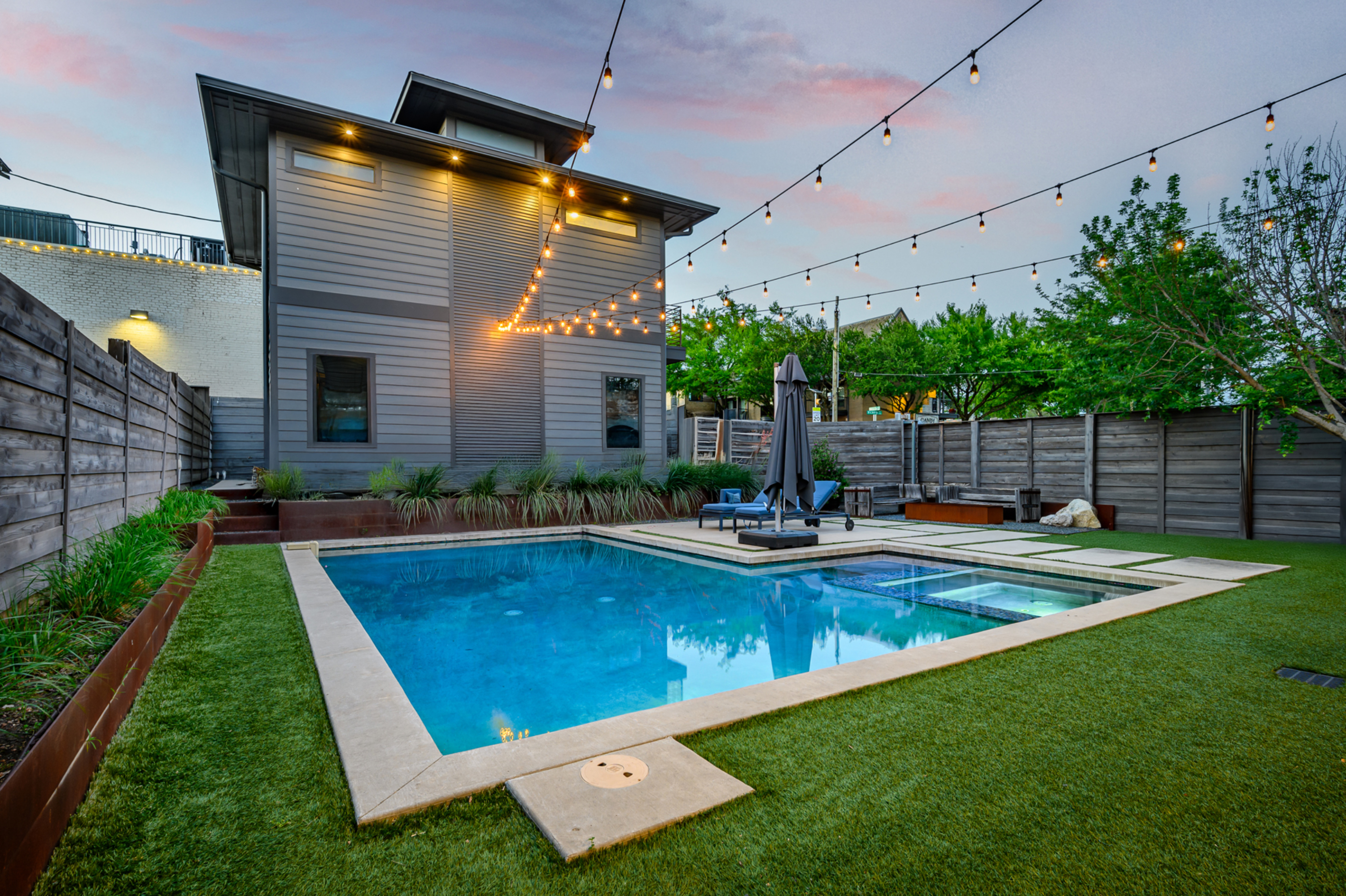  Resort-Style Living in Lower Greenville - 物件實景