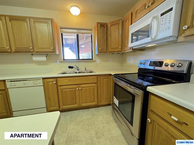 Silver City, New Mexico, 88061, United States, 5 Bedrooms Bedrooms, ,3 BathroomsBathrooms,Residential,For Sale,1927822