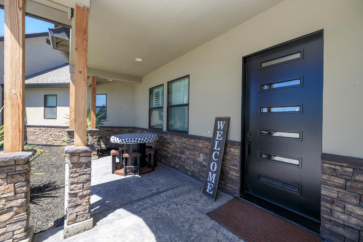 Hilmar, California, 95324, United States, 4 Bedrooms Bedrooms, ,4 BathroomsBathrooms,Residential,For Sale,2005608