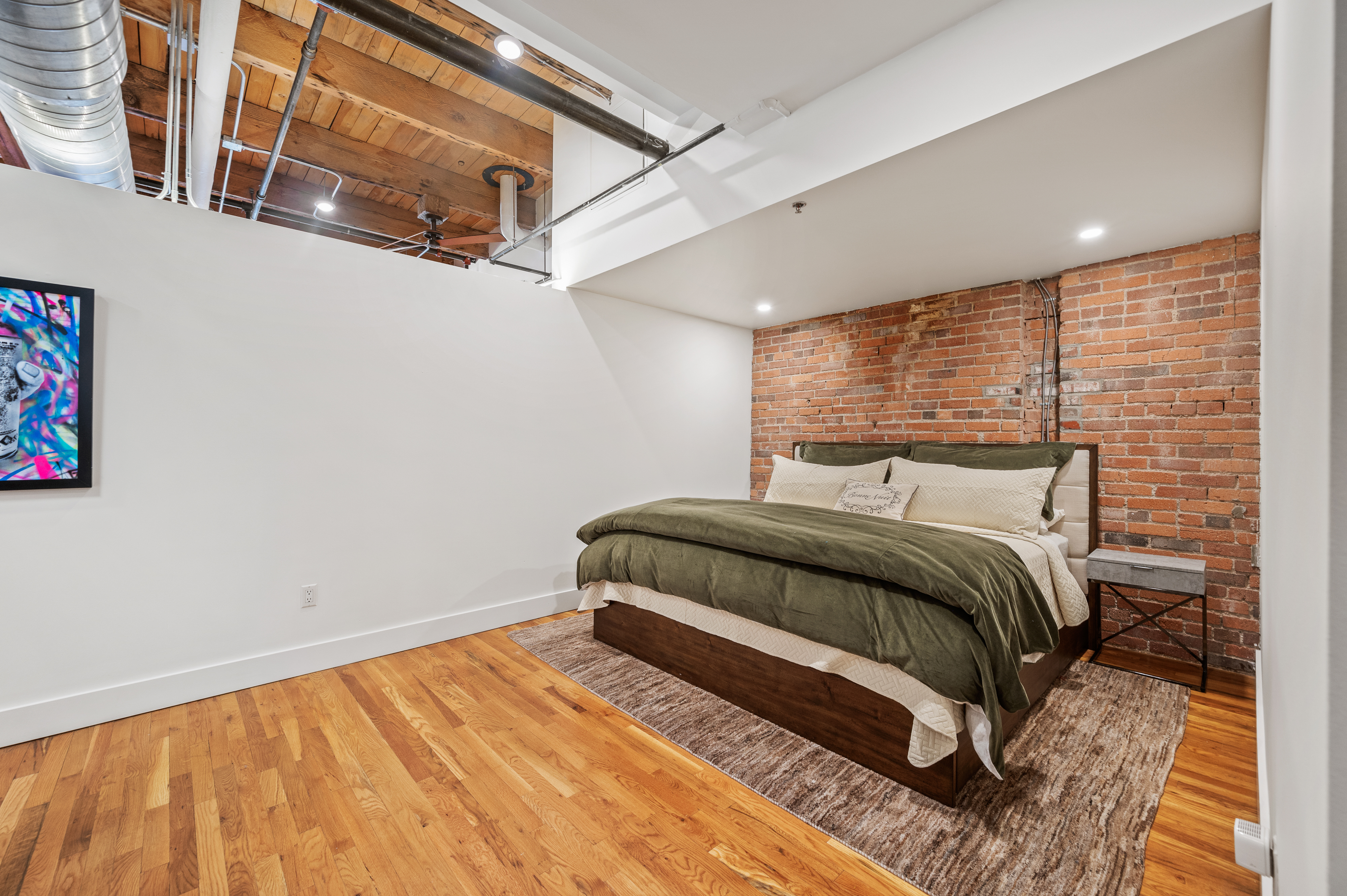  Unit 518 Occupies the Top Floor of the Ice House Lofts - 物件實景