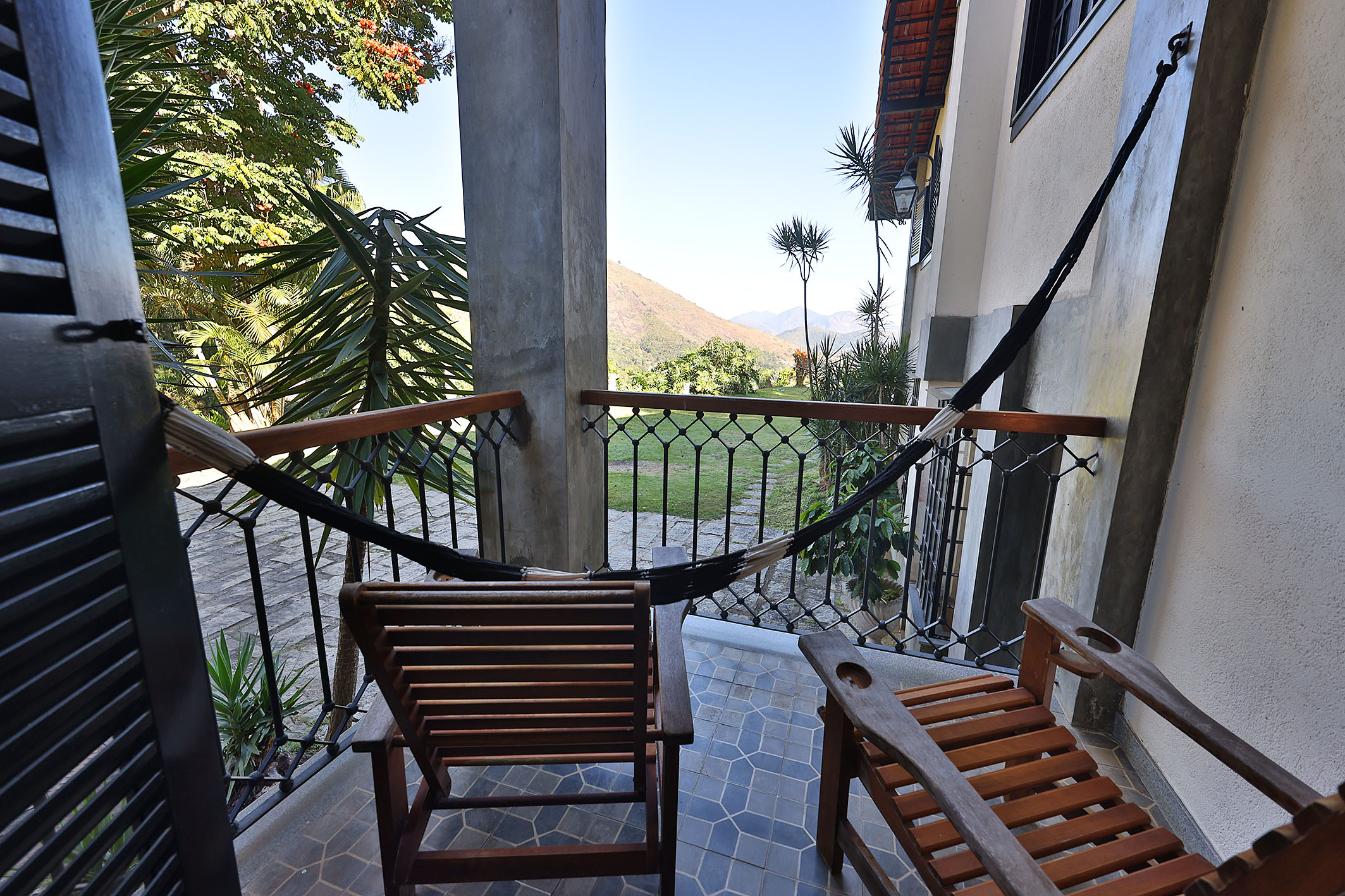  Mountain retreat with comprehensive leisure amenities and guest accommodations - 物件實景