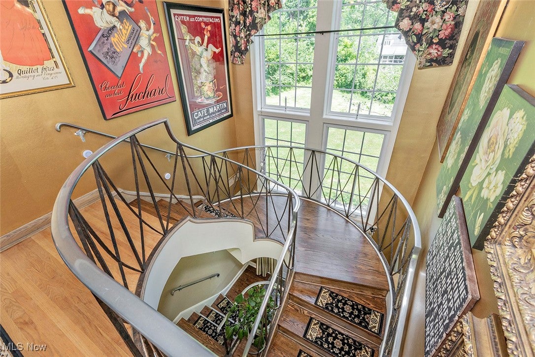 Brecksville, Ohio, 44141, United States, 5 Bedrooms Bedrooms, ,5 BathroomsBathrooms,Residential,For Sale,1979228