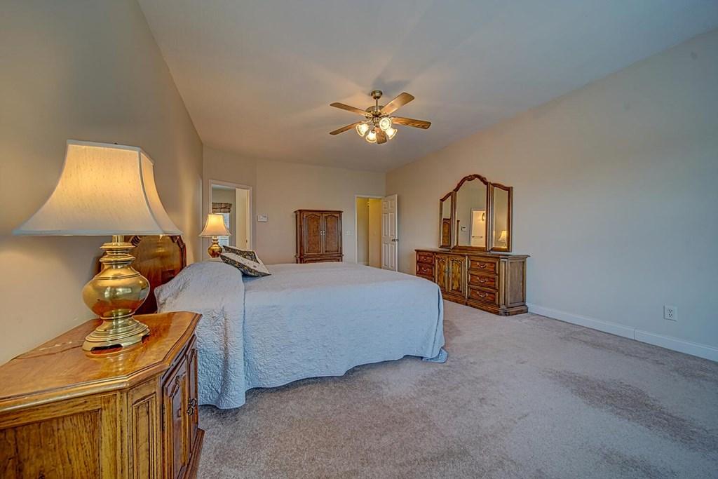 Blairsville, Georgia, 30512, United States, 5 Bedrooms Bedrooms, ,4 BathroomsBathrooms,Residential,For Sale,1770772