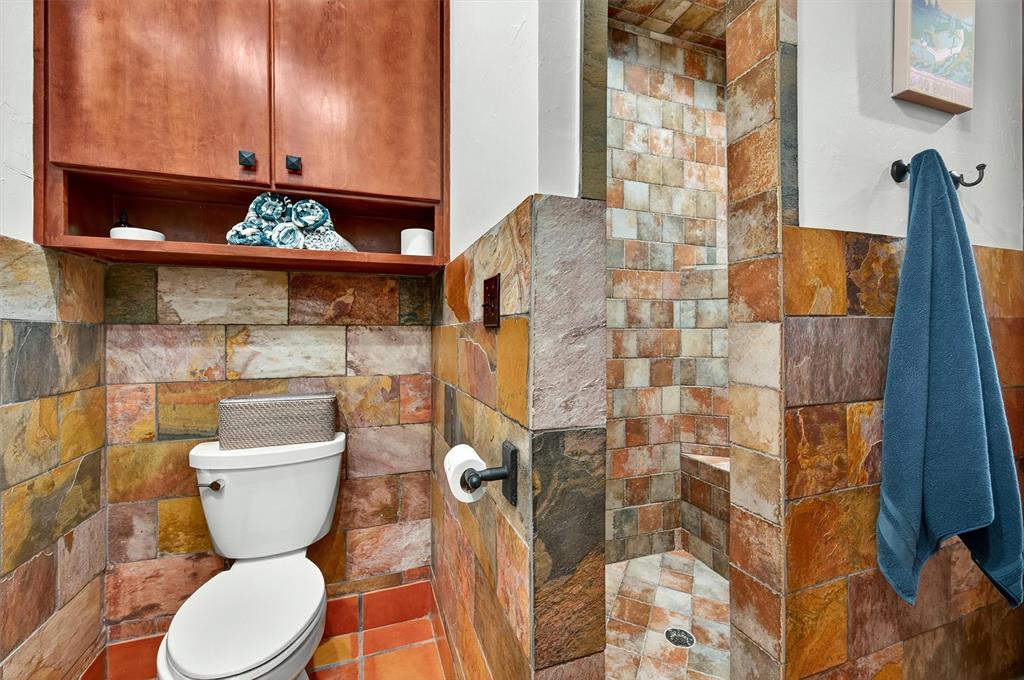 Pottsboro, Texas, 75076, United States, 4 Bedrooms Bedrooms, ,3 BathroomsBathrooms,Residential,For Sale,1974210