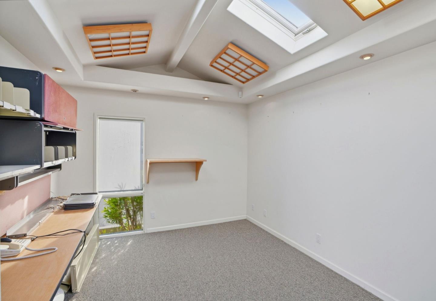 Monterey, California, 93940, United States, ,1 BathroomBathrooms,Residential,For Sale,1992108