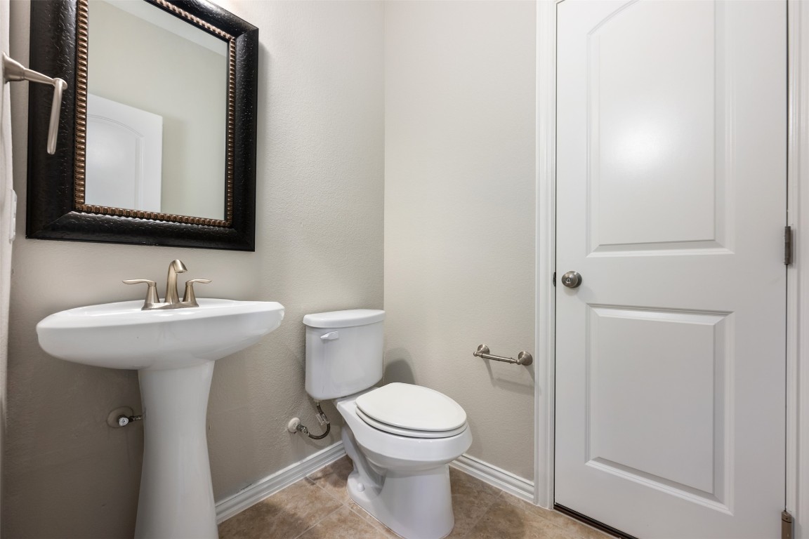Austin, Texas, 78738, United States, 4 Bedrooms Bedrooms, ,4 BathroomsBathrooms,Residential,For Sale,1917750