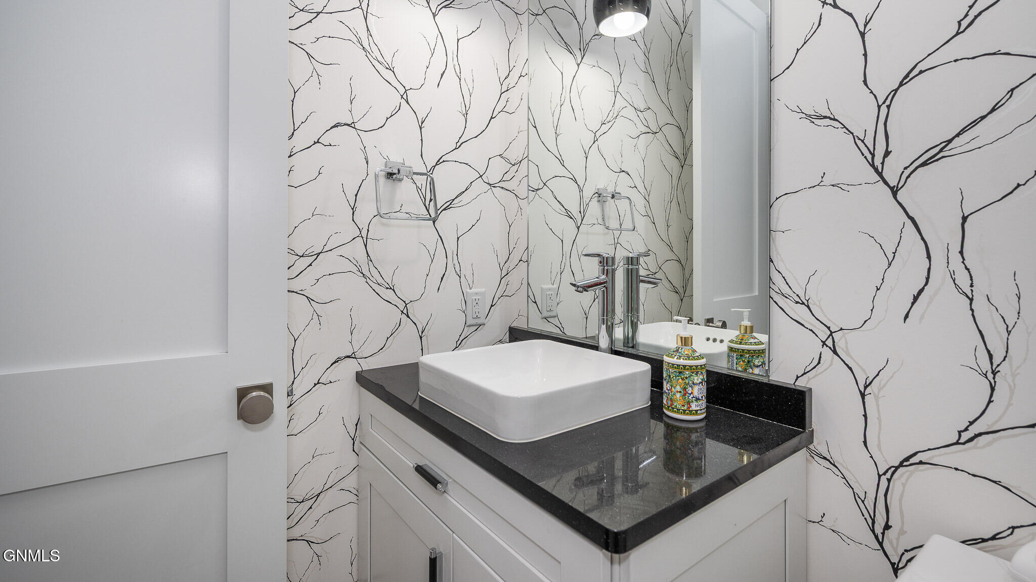 Bismarck, North Dakota, 58504, United States, 6 Bedrooms Bedrooms, ,4 BathroomsBathrooms,Residential,For Sale,1982102